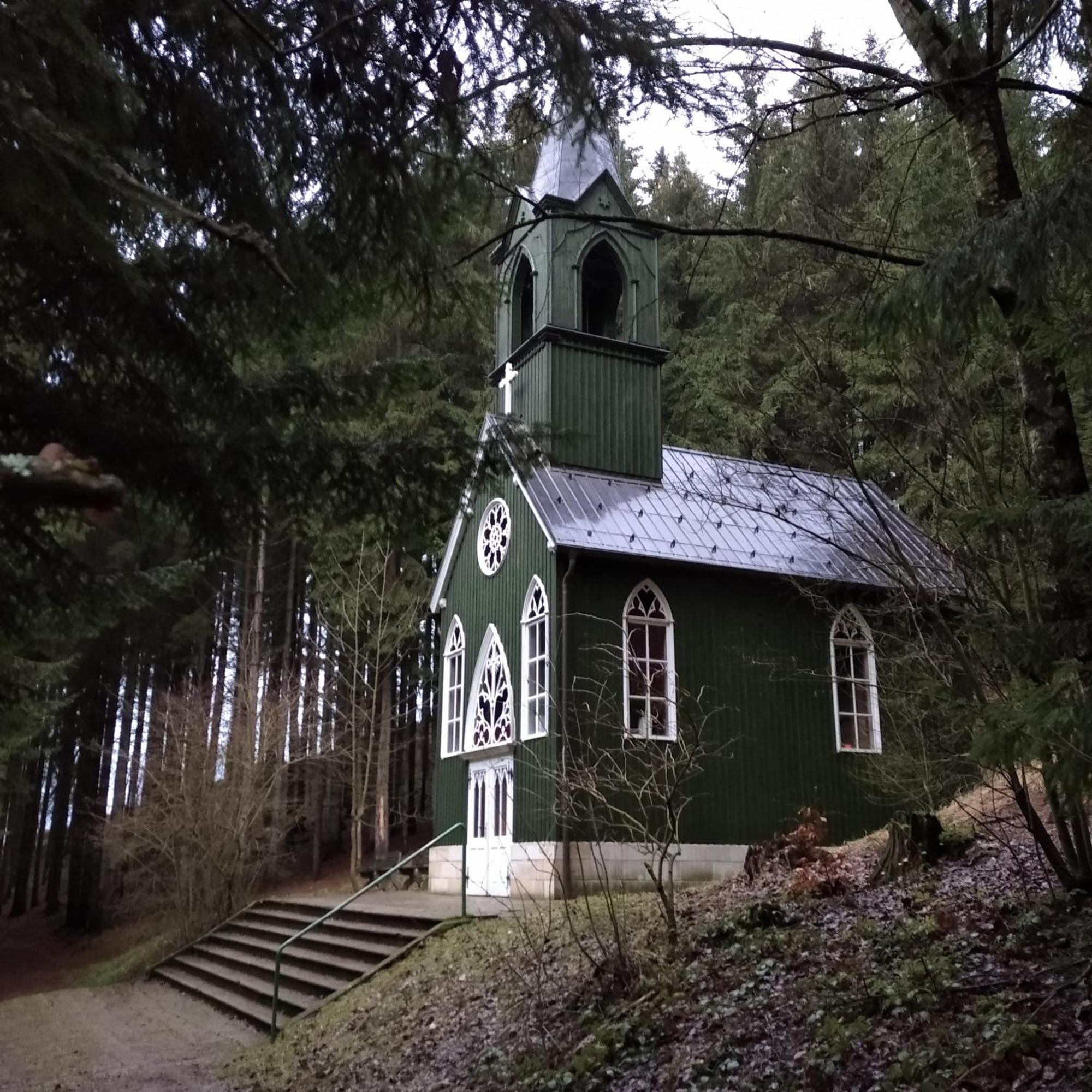 Hotel Statek Bily Dvur - Bely Machov Esterno foto