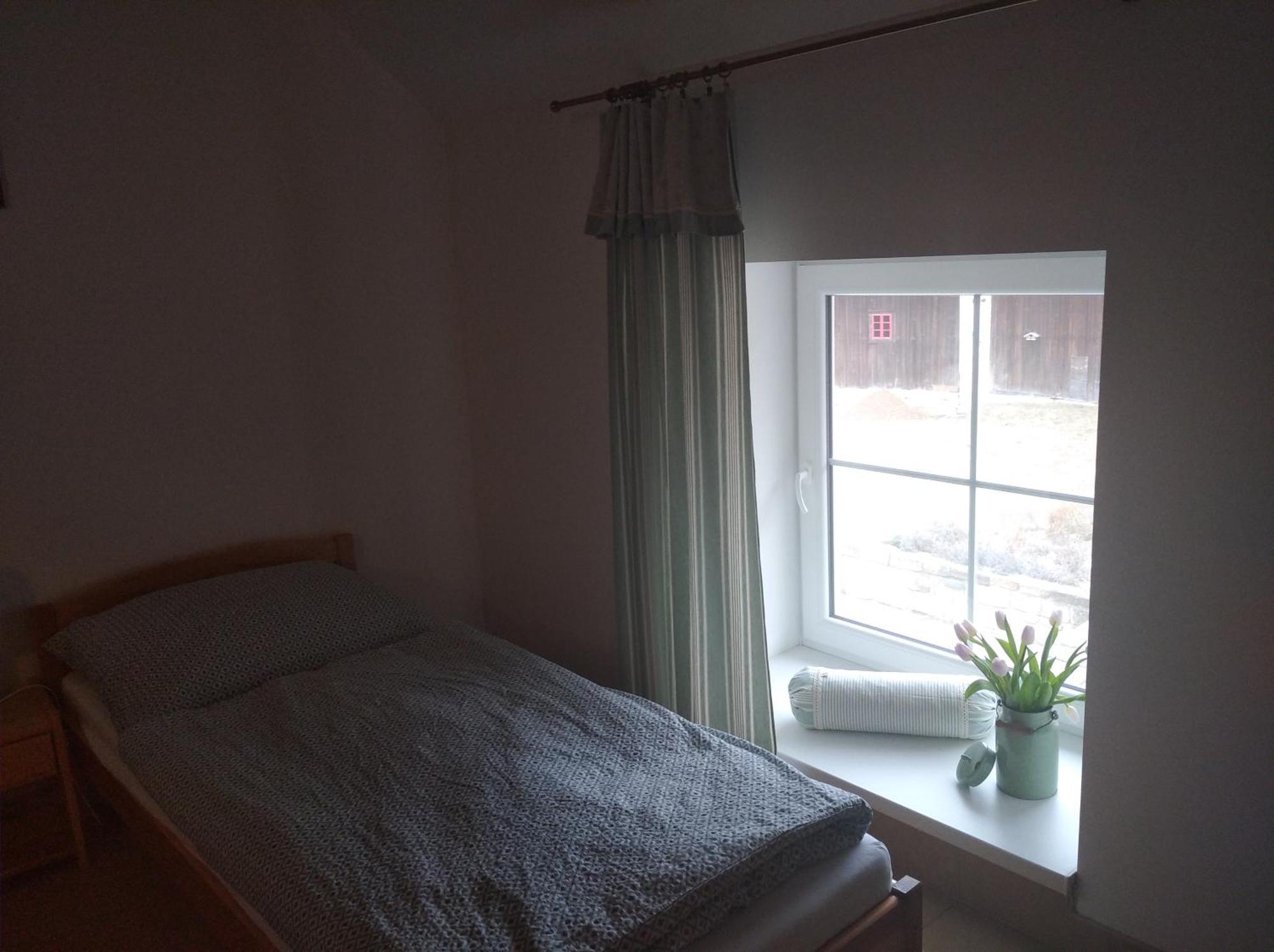 Hotel Statek Bily Dvur - Bely Machov Esterno foto